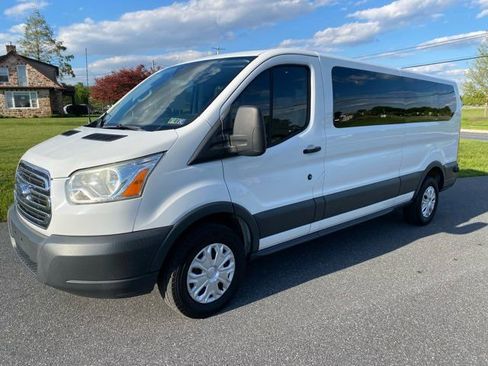 Used 2016 Ford Transit 350 XLT RWD image 1
