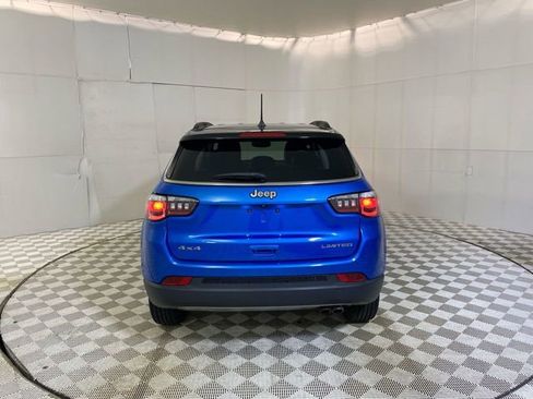 Used 2018 Jeep Compass Limited AWD/4WD image 18