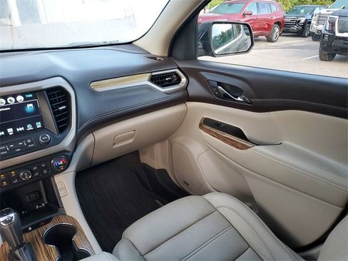 Used 2019 GMC Acadia Denali w/ Technology Package image 11
