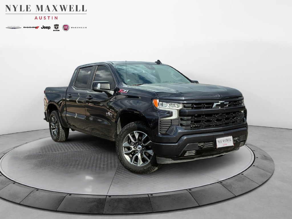 Used 2023 Chevrolet Silverado 1500 RST w/ Texas Edition Plus AWD/4WD image 2