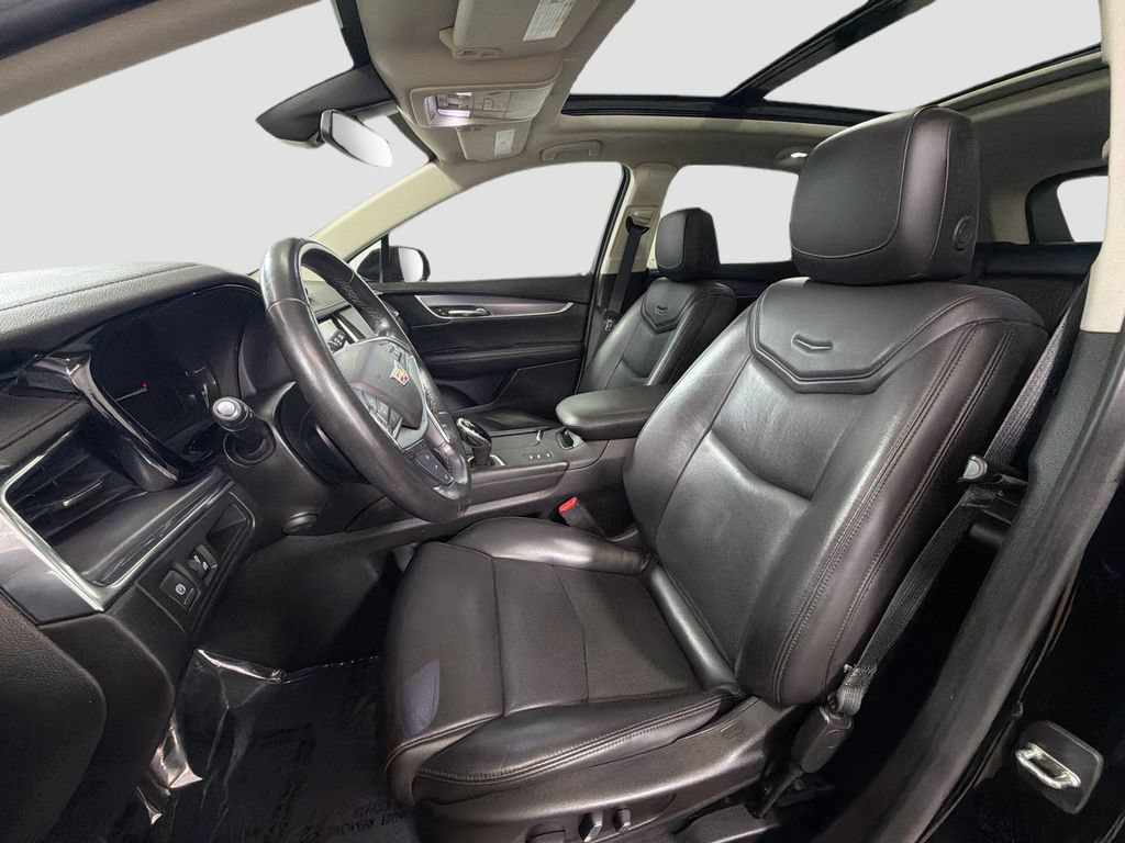 Used 2019 Cadillac XT5 Premium Luxury w/ Driver Assist Package AWD/4WD image 23