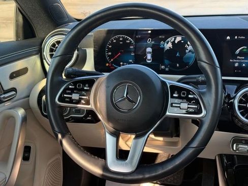 Used 2023 Mercedes-Benz CLA 250 4MATIC w/ Premium Package image 13