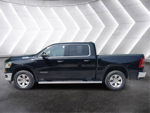 Used 2021 RAM 1500 Laramie AWD/4WD image 6
