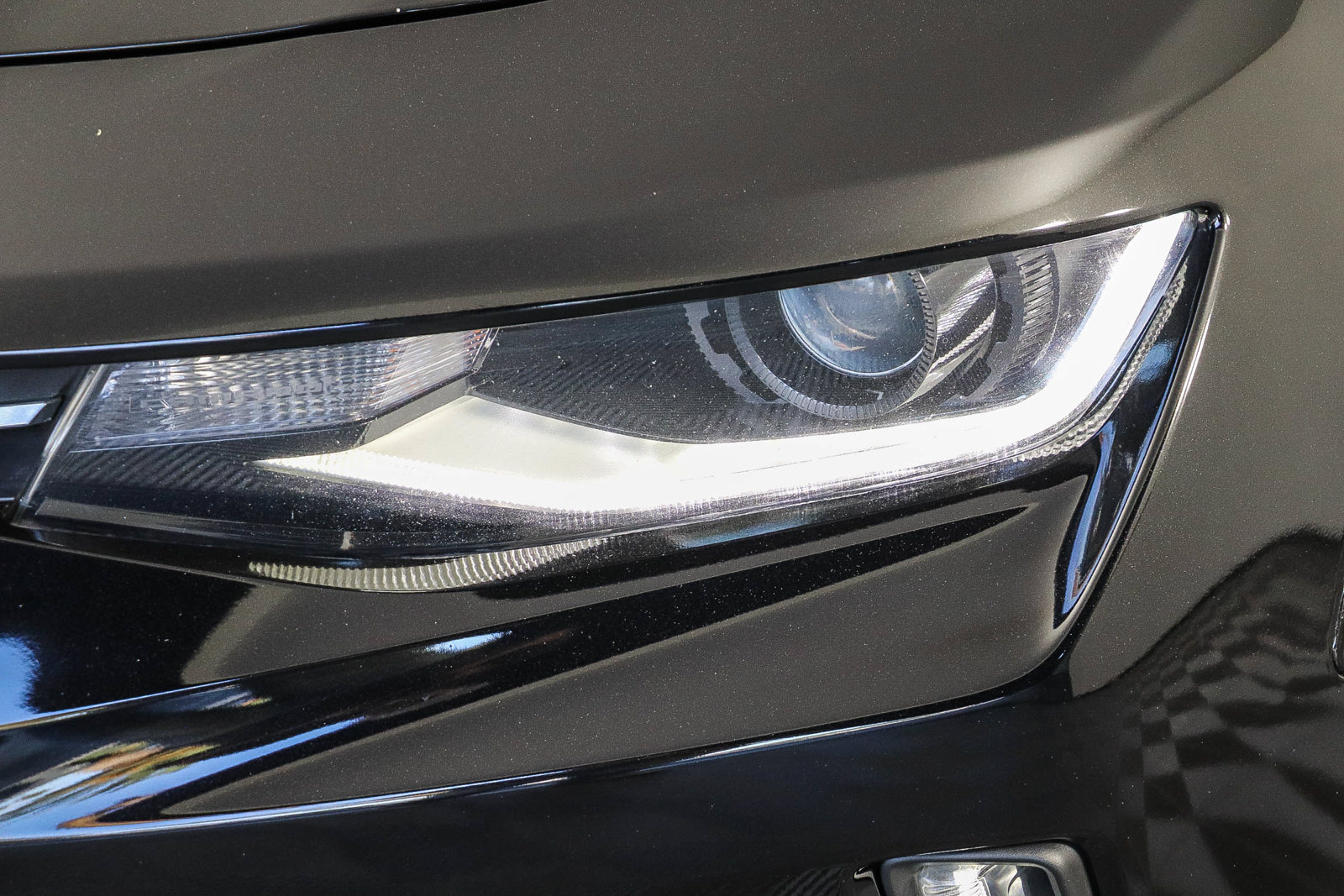 Used 2016 Chevrolet Camaro LT w/ RS Package RWD image 4