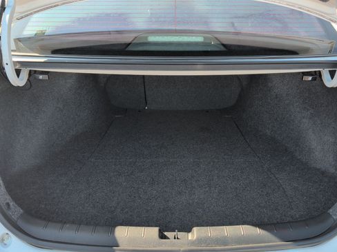 Used 2017 Honda Accord Sport image 26