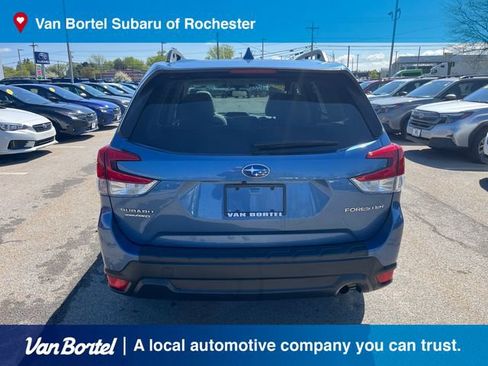 Certified 2023 Subaru Forester Premium AWD/4WD image 4