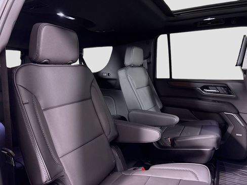 New 2026 GMC Yukon XL Denali AWD/4WD image 30