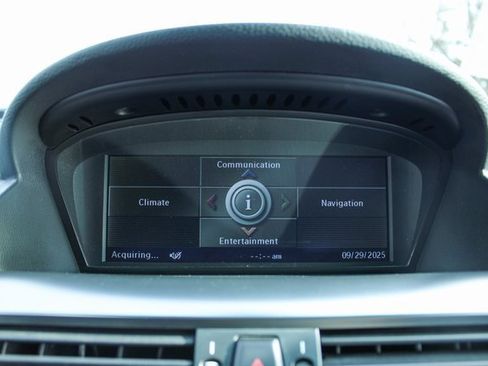 Used 2007 BMW 650i Convertible image 21