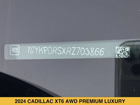Certified 2024 Cadillac XT6 Premium Luxury w/ Technology Package AWD/4WD image 16