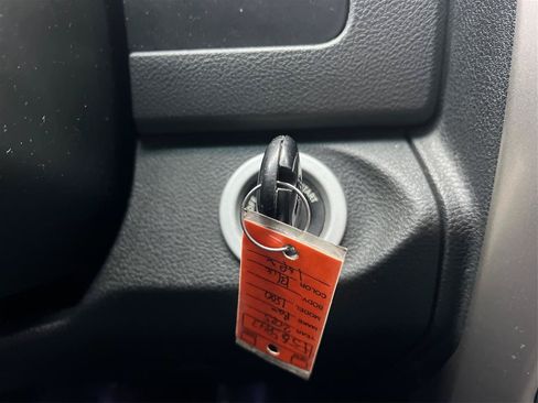 Used 2015 RAM 1500 Big Horn AWD/4WD image 36