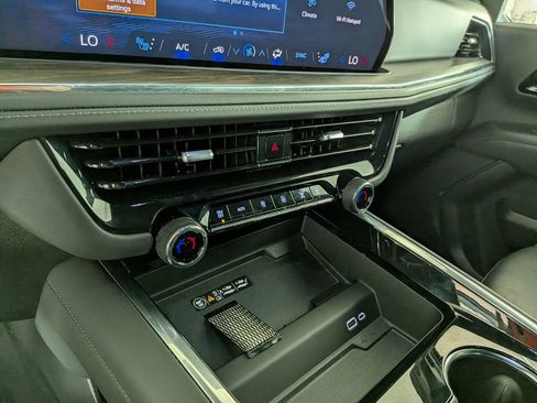 Certified 2025 Chevrolet Tahoe LT AWD/4WD image 26