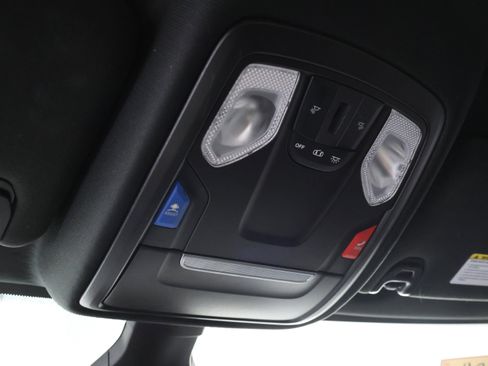 Used 2022 RAM 2500 Big Horn w/ Night Edition AWD/4WD image 60