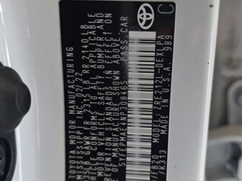 Used 2022 Toyota Corolla LE FWD image 28
