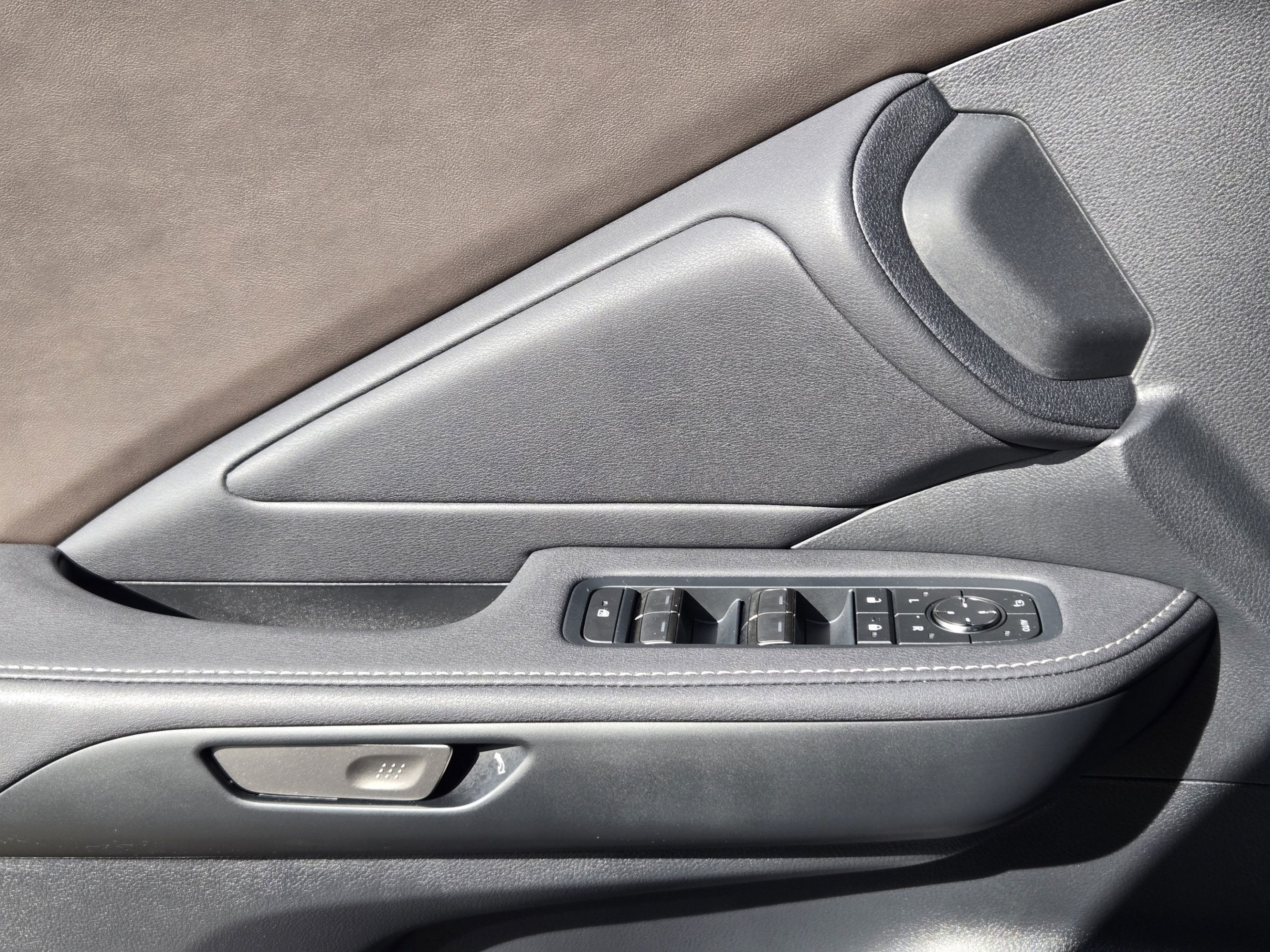 Used 2026 Lexus TX 350 AWD w/ Technology Package image 19