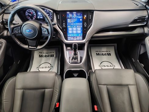 Used 2025 Subaru Outback Onyx Edition image 17