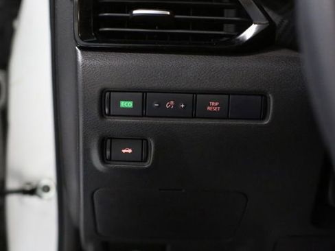 Certified 2023 Nissan Sentra SV image 10