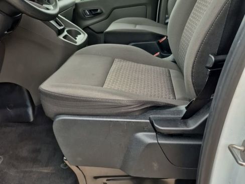 Used 2023 Ford Transit 350 XLT image 16