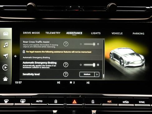 Used 2025 Aston Martin V8 Vantage image 90