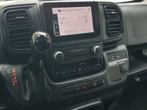 Used 2025 RAM ProMaster 2500 w/ Convenience Group FWD image 19