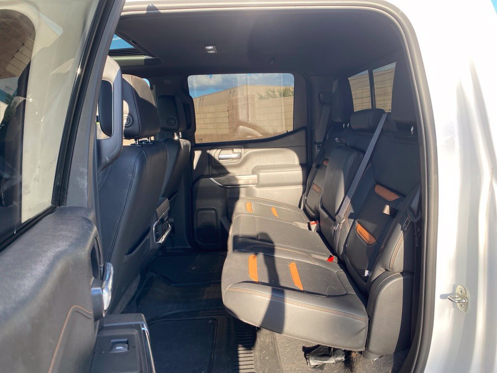 Used 2021 GMC Sierra 1500 AT4 w/ AT4 Value Package AWD/4WD image 9