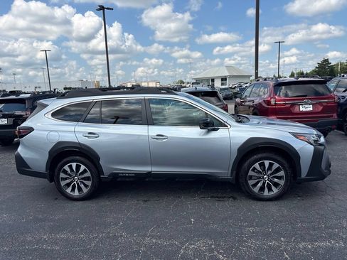 Certified 2024 Subaru Outback Limited XT AWD/4WD image 2