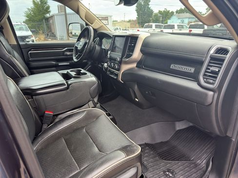 Used 2019 RAM 1500 Laramie image 11