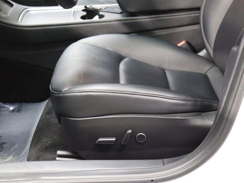 Used 2023 Tesla Model 3 Standard Range RWD image 36