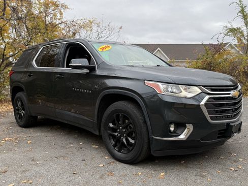 Used 2019 Chevrolet Traverse LT image 13
