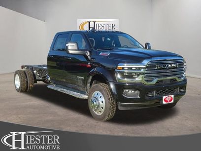 New 2026 RAM 5500 4x4 Crew Cab w/ Laramie Trim Package