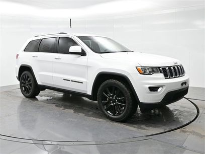 Used 2020 Jeep Grand Cherokee Laredo