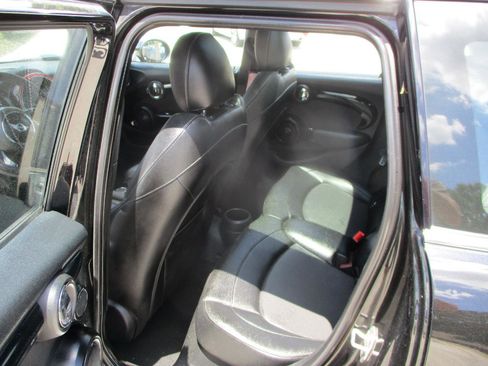 Used 2016 MINI Cooper S FWD image 16