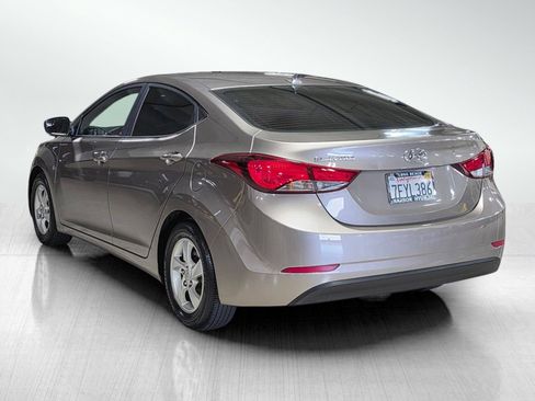 Used 2014 Hyundai Elantra SE FWD image 5