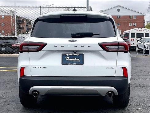 Used 2023 Ford Escape Active image 3