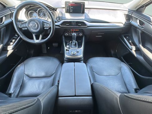 Used 2019 MAZDA CX-9 Touring w/ Touring Premium Package FWD image 11