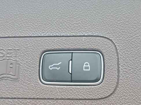 Used 2024 Lincoln Aviator Black Label w/ Dynamic Handling Package AWD/4WD image 18