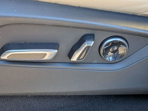 Used 2023 Acura MDX SH-AWD w/ Technology Package image 16