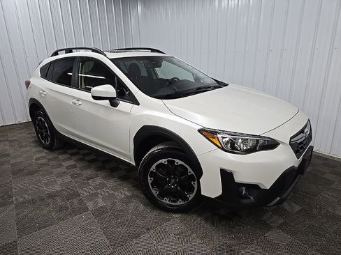 Used 2023 Subaru Crosstrek 2.0i Premium image 7