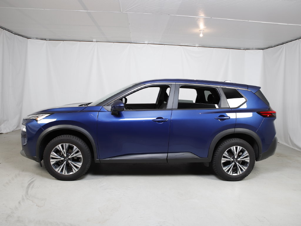Used 2023 Nissan Rogue SV AWD/4WD image 19
