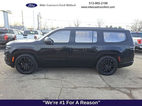 Used 2022 Jeep Grand Wagoneer Series II image 2