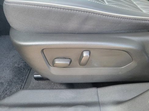 Used 2023 Buick Envision Avenir image 26