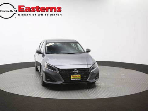 Used 2024 Nissan Altima 2.5 SV AWD/4WD image 52