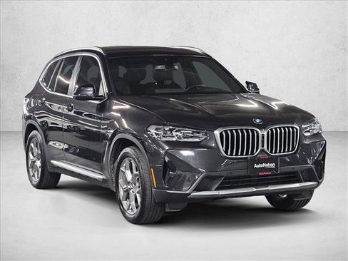 Used 2023 BMW X3 sDrive30i w/ Premium Package image 3