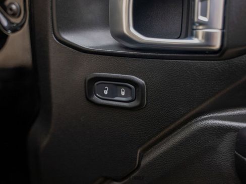Used 2024 Jeep Wrangler Sport S AWD/4WD image 66