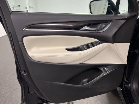 Certified 2023 Buick Enclave Essence w/ Sport Touring Edition FWD image 21