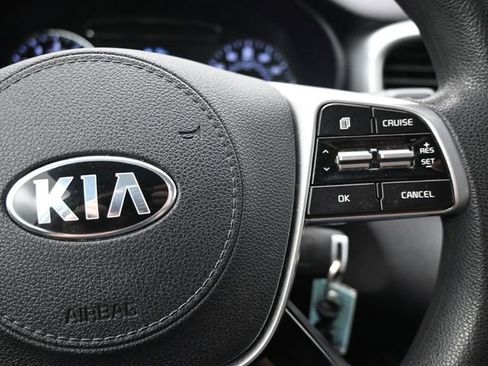 Used 2020 Kia Sorento LX image 27