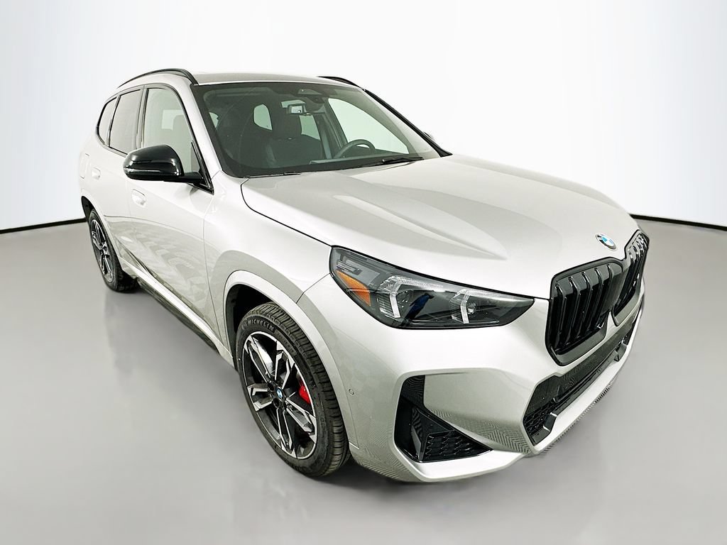 Used 2026 BMW X1 xDrive28i w/ M Sport Package AWD/4WD image 3