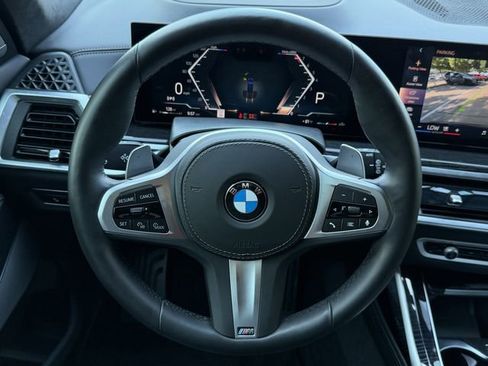 Used 2025 BMW X7 xDrive40i w/ M Sport Package AWD/4WD image 13