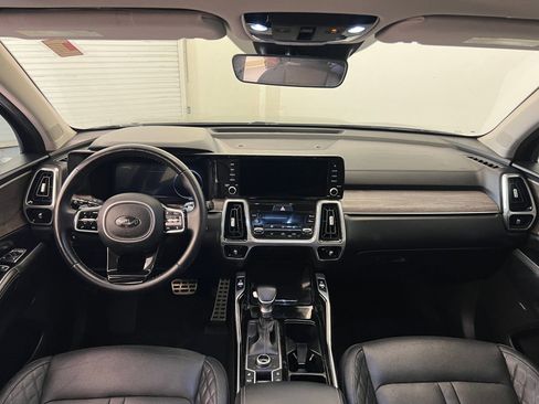 Used 2021 Kia Sorento SX Prestige image 16