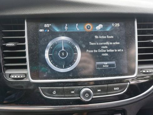 Used 2017 Buick Encore Essence FWD image 10