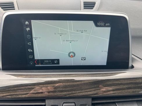 Used 2018 BMW X1 xDrive28i w/ Convenience Package AWD/4WD image 9